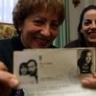 Manuela Macías Pousa fue emigrante en Suiza entre 1972 y 1986; ahora reside en León