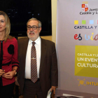 La consejera Alicia García y el director del Ferial, Juan Useros.