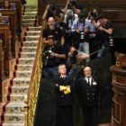 Mariano Rajoy atiende la intervención de Irene Montero, este martes, en el Congreso.