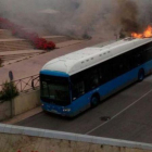 Arde un autobús de la EMT.