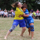 María, final ganada a la líder Mónica, ante el abuelo ‘badiano’ que sabe bien de los cintos. A. B.
