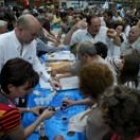 El PB animó ayer la plaza Fernando Miranda con los colores blanquiazules en el cierre de campaña