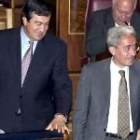 Álvarez Cascos y Juan Carlos Aparicio, ayer en la sesión de control en el Congreso
