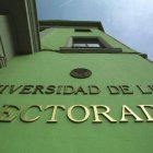 Edificio administrativo de la Universidad de León.