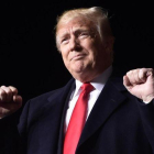 Donald Trump llamó a Bolsonaro para felicitarlo tras ganar la segunda vuelta presidencial en Brasil.