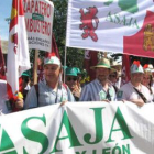 Representantes de Asaja de Castilla y León en la movilización de Mérida.