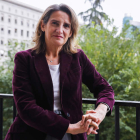 La vicepresidenta tercera y ministra de Energía, Teresa Ribera. LUIS MILLÁN