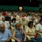 Panorámica de la sala en el Instituto Juan del Enzina, donde se celebró la asamblea extraordinaria
