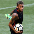 Neymar, en un entrenamiento del Barça en Estados Unidos.