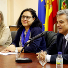 Un momento de la conferencia impartida ayer en Económicas por Muñoz Murgui. MARCIANO