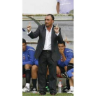 El entrenador leonés, Yosu Uribe, sufrió durante todo el partido.