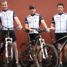 Ramón Gutiérrez, César Méndez y Carlos González forman el Team Bicicletas Carlos que compite en la T
