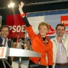 Villalba, Fernández de la Vega y Arahuetes, en el mitin socialista de Segovia