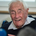 El científico australiano David Goodall, de 104 años, un día antes de recibir la asistencia al suicidio en Suiza.