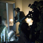 Imagen del polémico telefilme de National Geographic 'SEAL Team Six: The Killing of Osama bin Laden'.