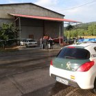 El crimen tuvo lugar en la carpintería situada frente a los domicilios de la ex pareja, en la calle Barreiros de Cubillos.