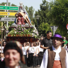 Imagen de la procesión celebrada ayer en la localidad de La Virgen del Camino.