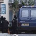 Imagen de archivo de la detención de Txeroki hace ahora diez meses en Cauterets.