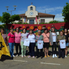 Grupo de mujeres voluntarias que han elaborado la decoración para el mercado judío. MEDINA