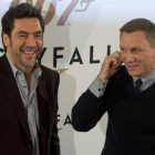 Javier Bardem y Daniel Craig, el lunes, en Madrid.