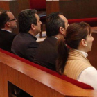 Daniel Fernández, Manuel y Fracisco Bustos y Maria Elena Pérez, en el banquillo de los acusados.