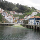 Cudillero, uno de los puertos más pintorescos, con un singular anfiteatro de viviendas