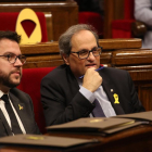Quim Torra y Pere Aragonès en el pleno del Parlament.