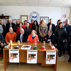 Representantes y voluntarios de las asociaciones, ayer durante el acto de presentación.