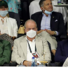 El Rey Juan Carlos, ayer, en el partido de Rafael Nadal en Abu Dabi. ALI HAIDER