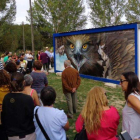 El pueblo y muchos visitantes acudieron a ver los murales pintados por Porrillo. DI