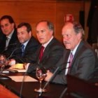 Los sindicatos exigen al Consejo de Administración que cumpla el plan laboral pactado.