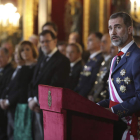 El rey pronuncia su discurso en el Salón del Trono, durante la Pascua Militar. J. J. GUILLÉN