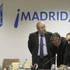 Miembros de la comisión de investigación, al inicio de la segunda sesión de la comisión .