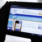 La app se descarga en móviles Android e IOS, o en www.lineaaccesibilidad.com.