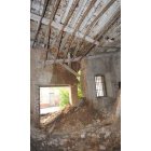 Así estaba ayer el interior del inmueble de Dámaso Merino.