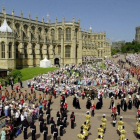 El desfile de la Orden de la Jarretera, en el castillo de Windsor, en el 2002.