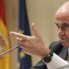 El ministro de Economía en un desayuno informativo.