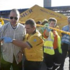 El Samur instaló un hospital de campaña junto a la estación madrileña de Aluche.