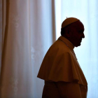 El papa Francisco ha abordado en una carta los últimos casos de abusos en la Iglesia. ALBERTO PIZZOLI