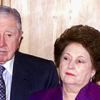 María Lucía Hiliart, viuda de Pinochet, junto a éste, en una imagen de archivo.