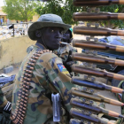 Un soldado de Sudán del Sur en los alrededores de Juba, la capital, en el 2013.