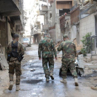 Soldados del Ejército de Asad, en la ciudad siria de Zamalka.