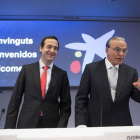 El presidente de CaixaBank, Isidre Fainé (derecha), junto al consejero delegado, Gonzalo Gortázar.