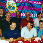 Quini y Migueli con con la Peña de Boñar en el año 2001. BALI