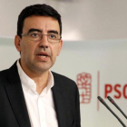 El portavoz de la gestora del PSOE, Mario Jiménez, el jueves en la sede del partido.