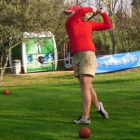 Ana Fernández y Belén Buendía lideran el torneo femenino.