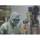Trabajo de investigación en uno de los pujantes laboratorios de León. RAMIRO