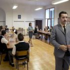 Profesores y alumnos en un momento del «reality» que emite Antena 3.