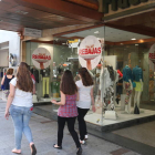 El pequeño comercio de León no quiere que las grandes superficies puedan abrir más días