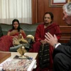 Ana Guada y Cantalapiedra, junto a la embajadora de la India en España, Tripathi